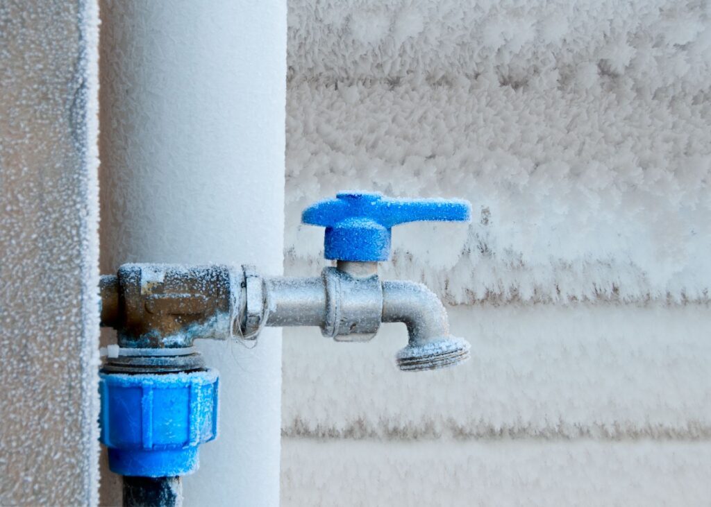 Preventing and Handling Frozen Pipes: What to Do When the Temperature Drops