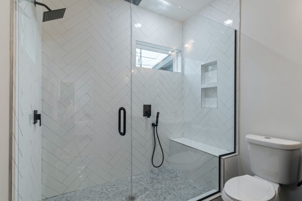 The Benefits of Upgrading to a Walk-in Shower